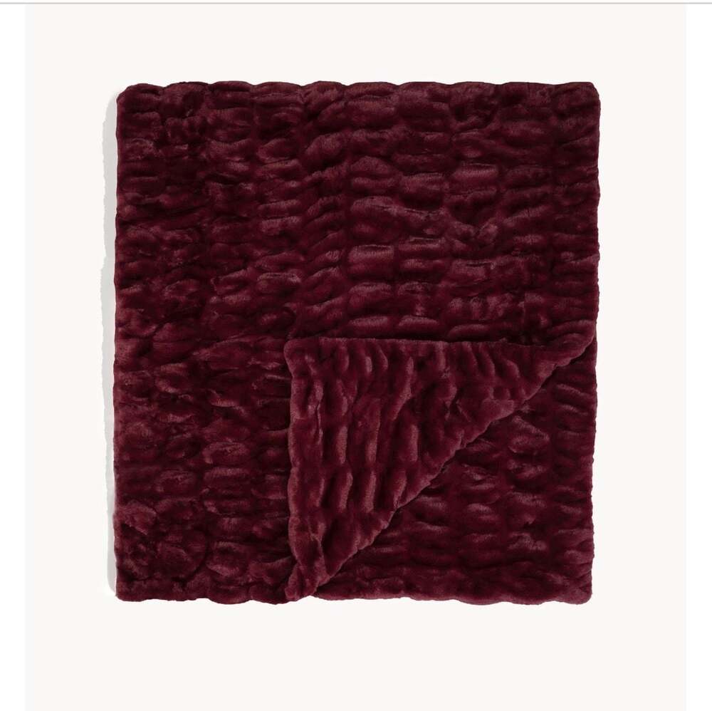 The Original Lola Blanket Burgundy Brand New Medium 50"x60"